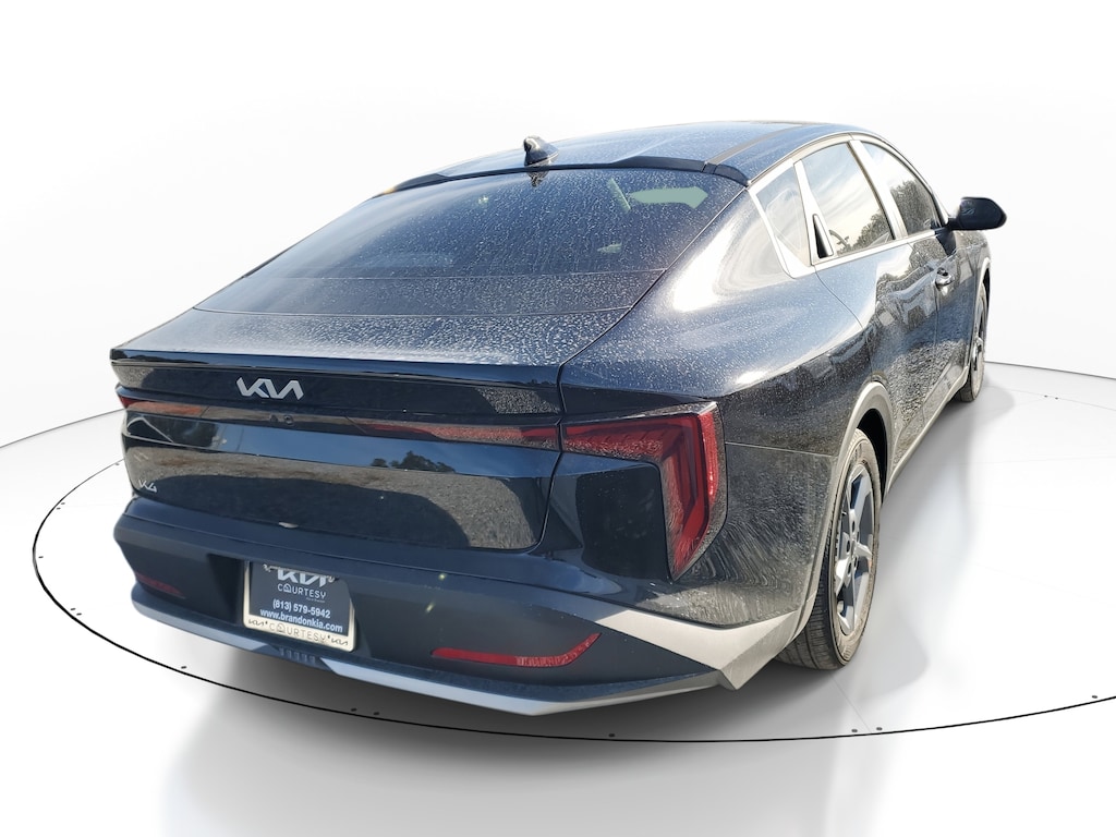 New 2025 Kia K4 LXS Sedan