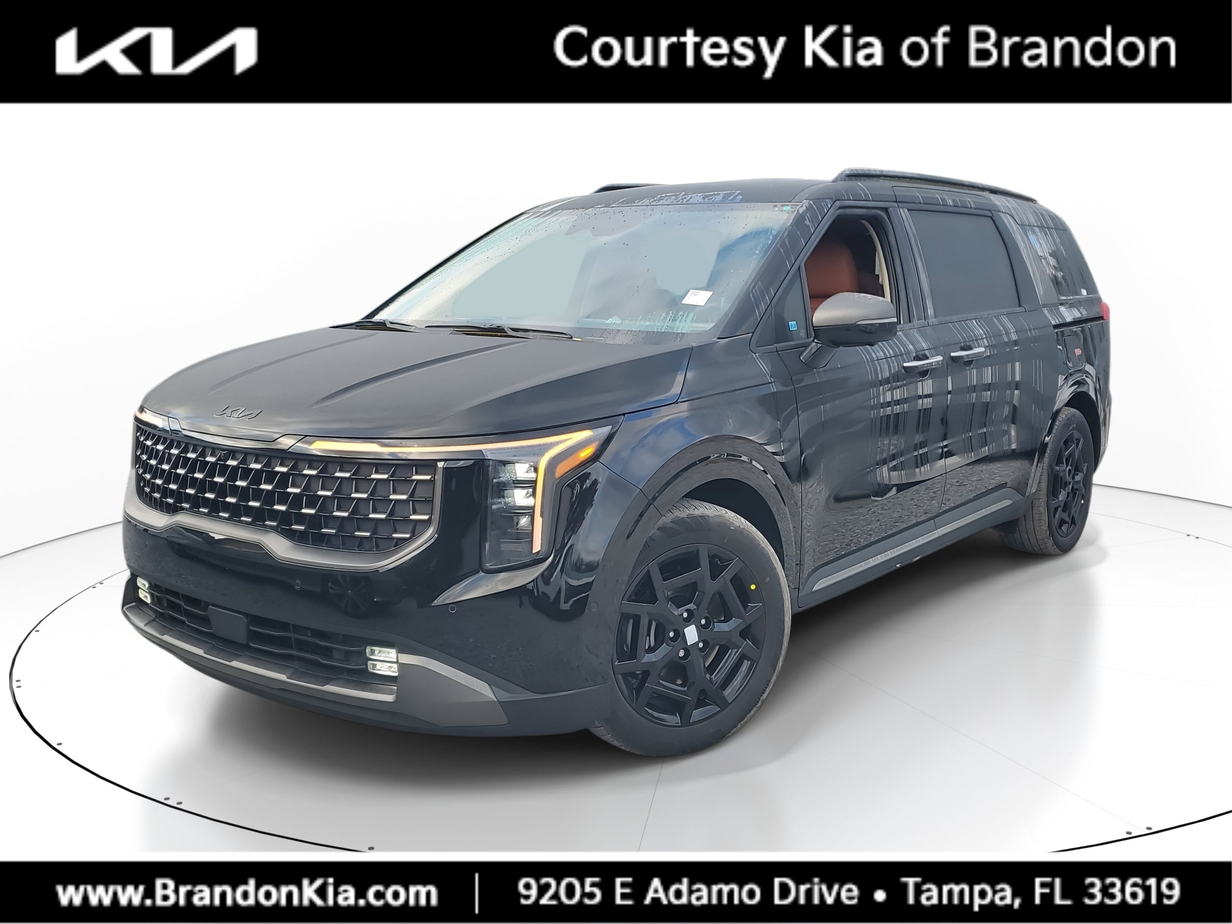 2026 Kia Carnival SX's photo