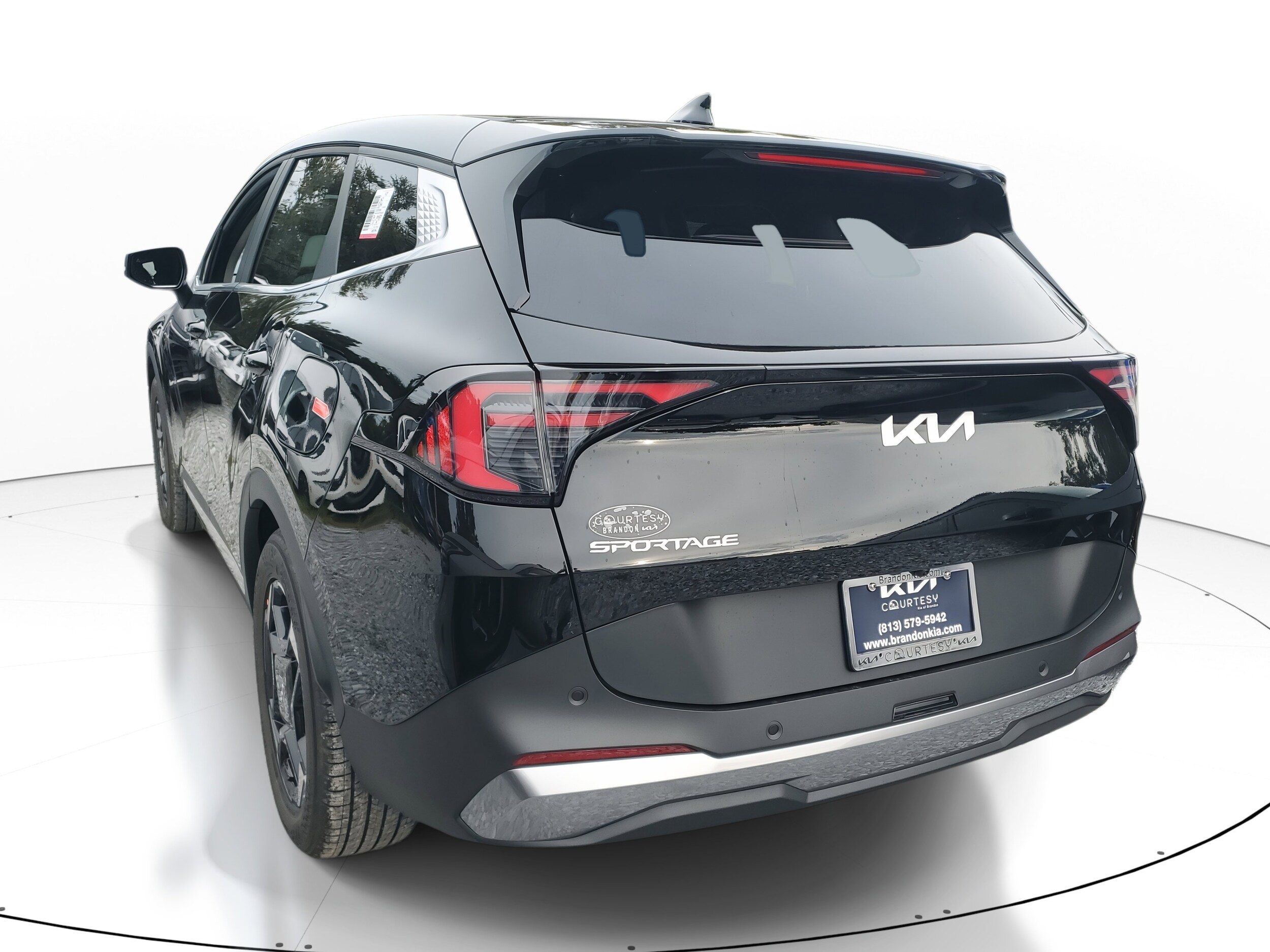 2026 Kia Sportage EX photo 2