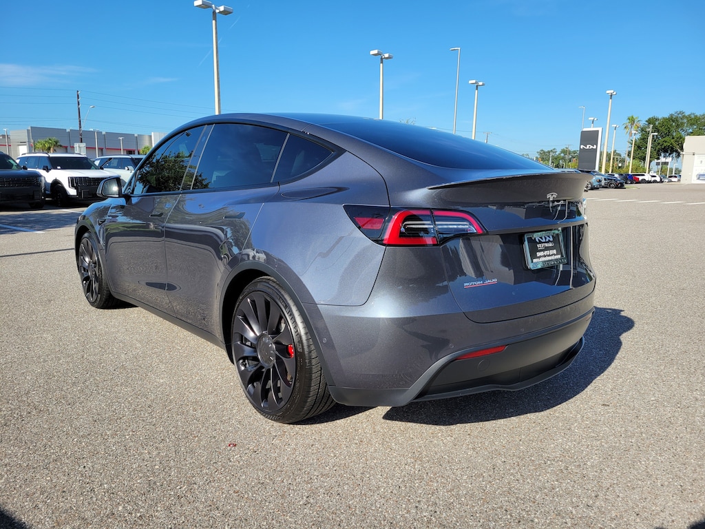 Used 2022 Tesla Model Y Performance SUV
