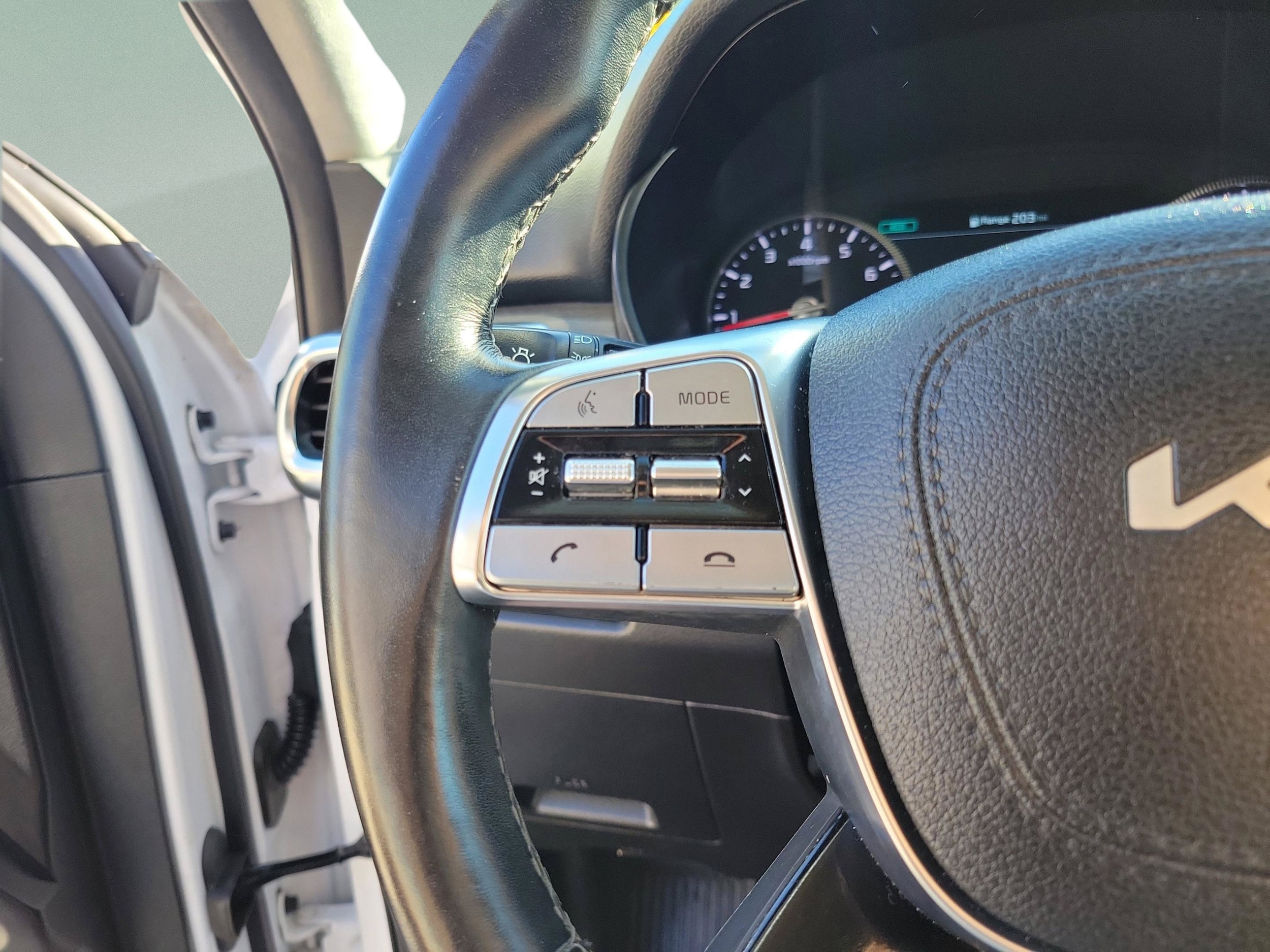 2022 Kia Telluride SX - Photo 24