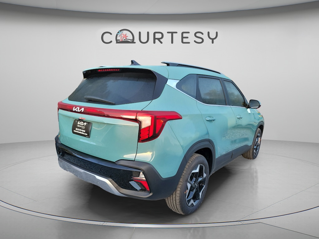 New 2026 Kia Seltos EX SUV