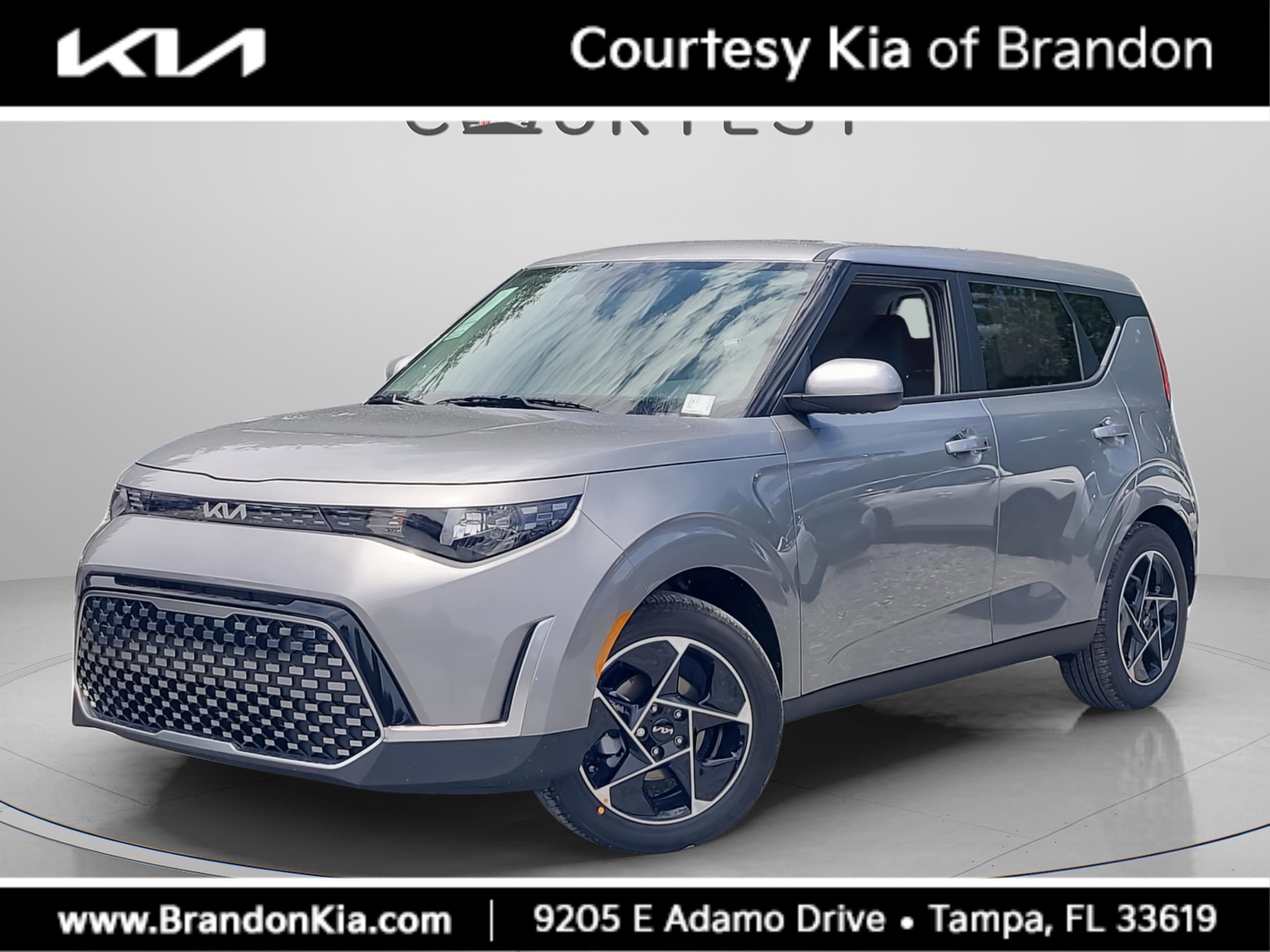 2025 Kia Soul EX's photo