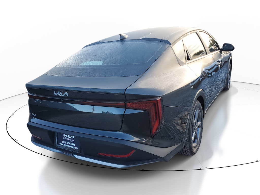 New 2025 Kia K4 LXS Sedan