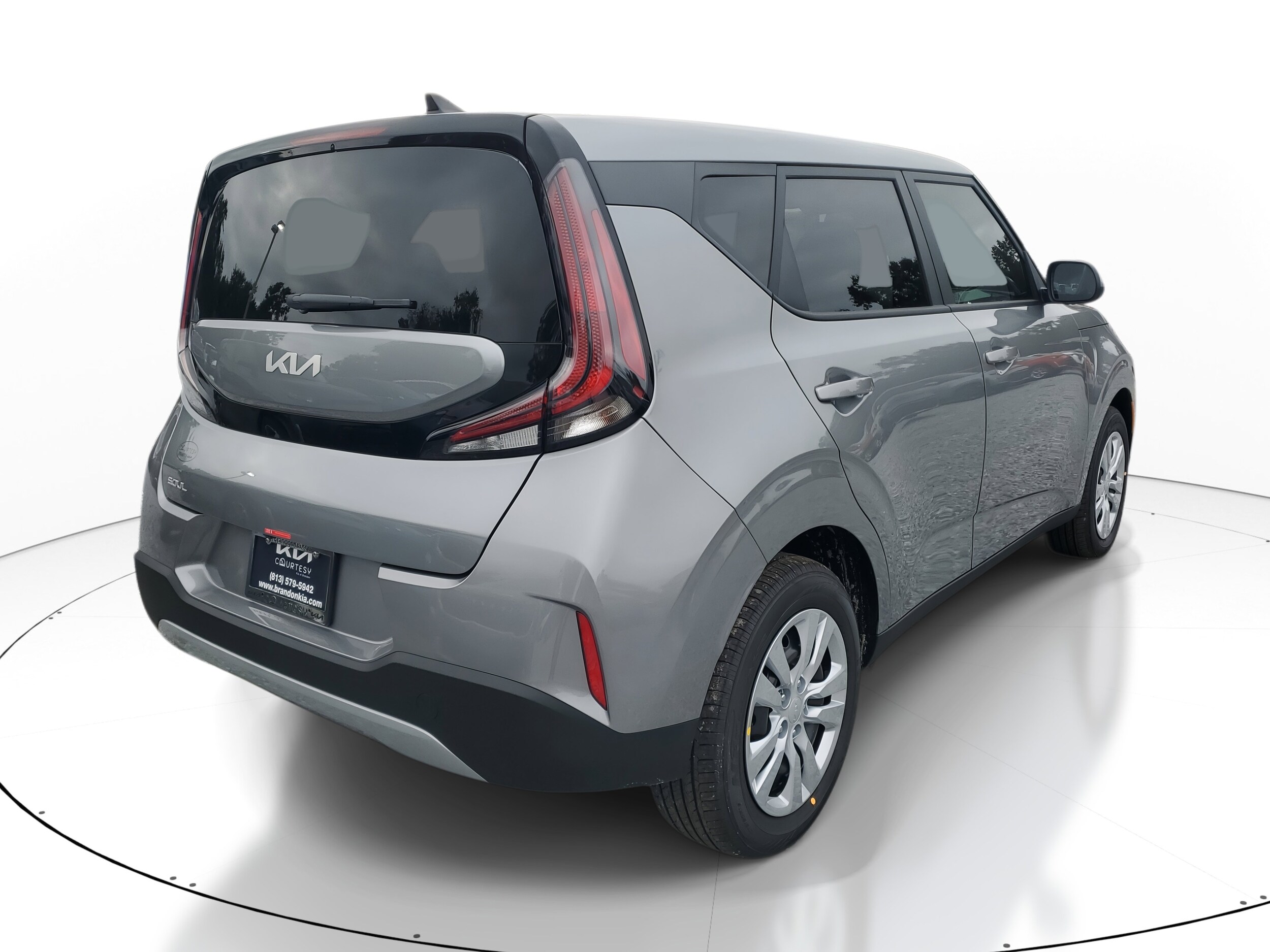 2025 Kia Soul LX photo 2