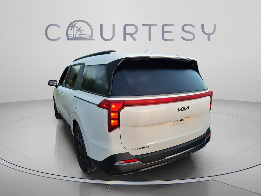 New 2027 Kia Carnival SX Van Passenger Van