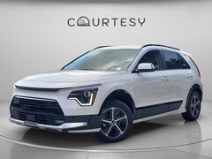 2025 Kia Niro SX SUV