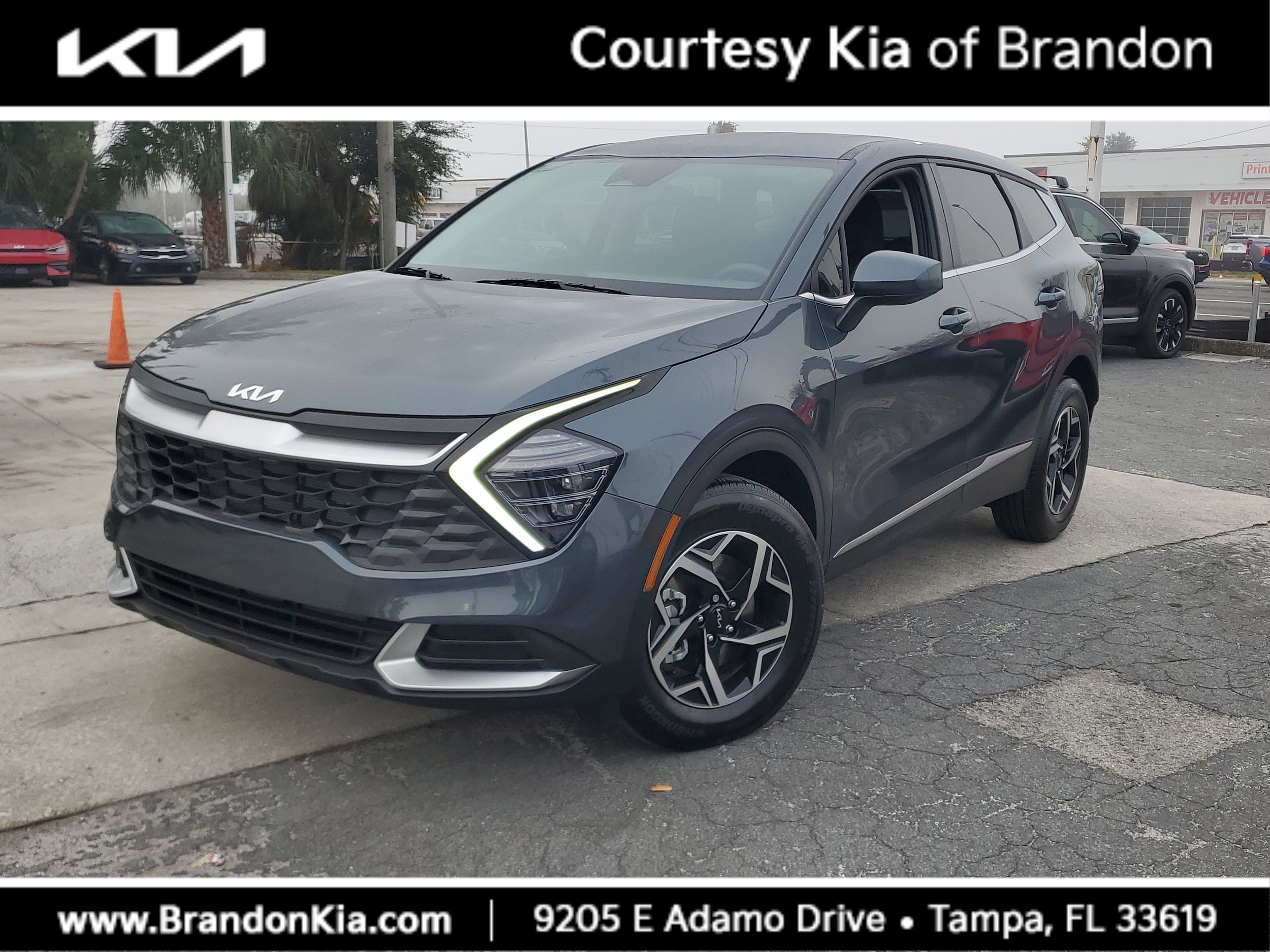 2025 Kia Sportage LX's photo