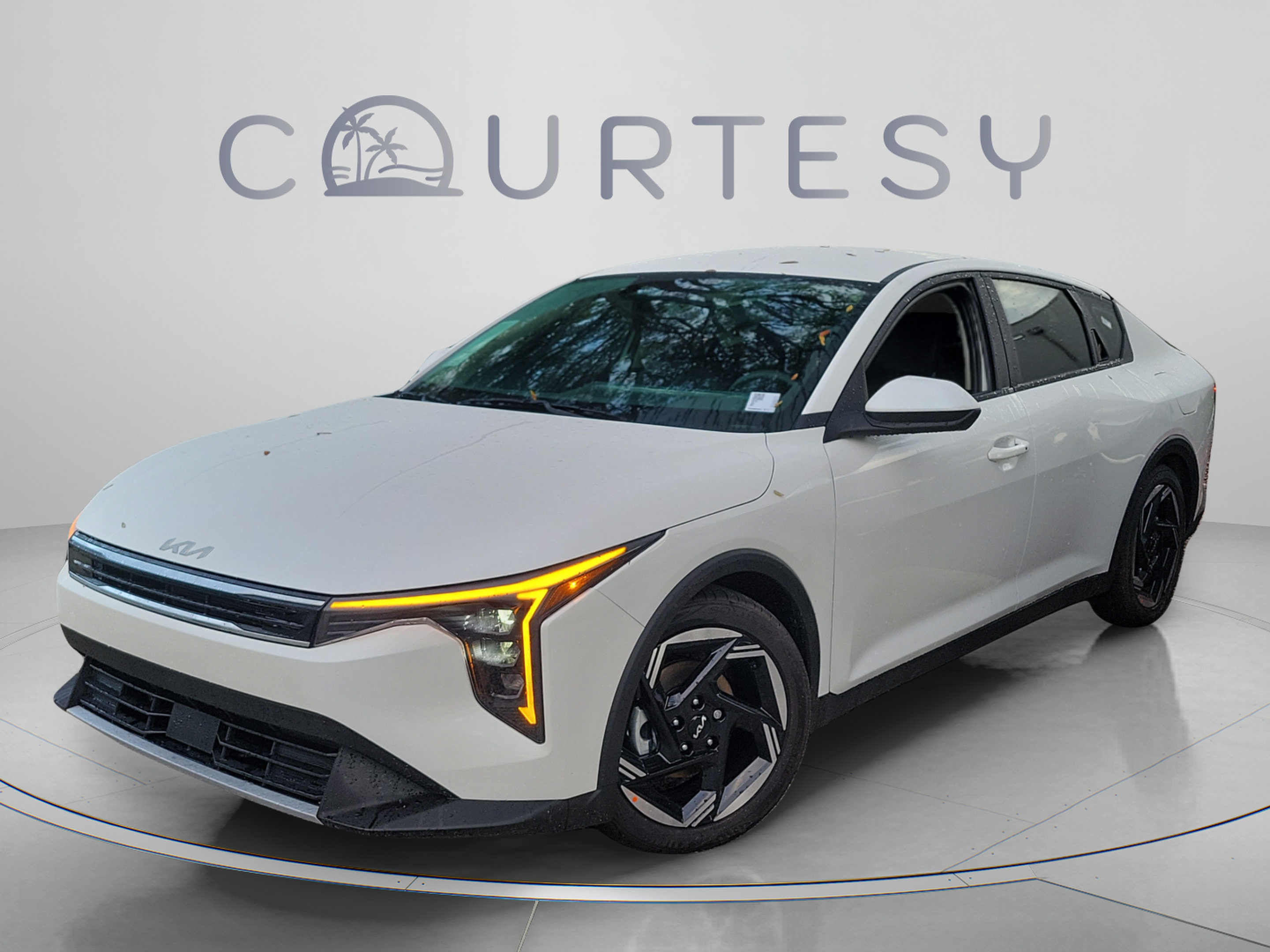 2026 Kia K4