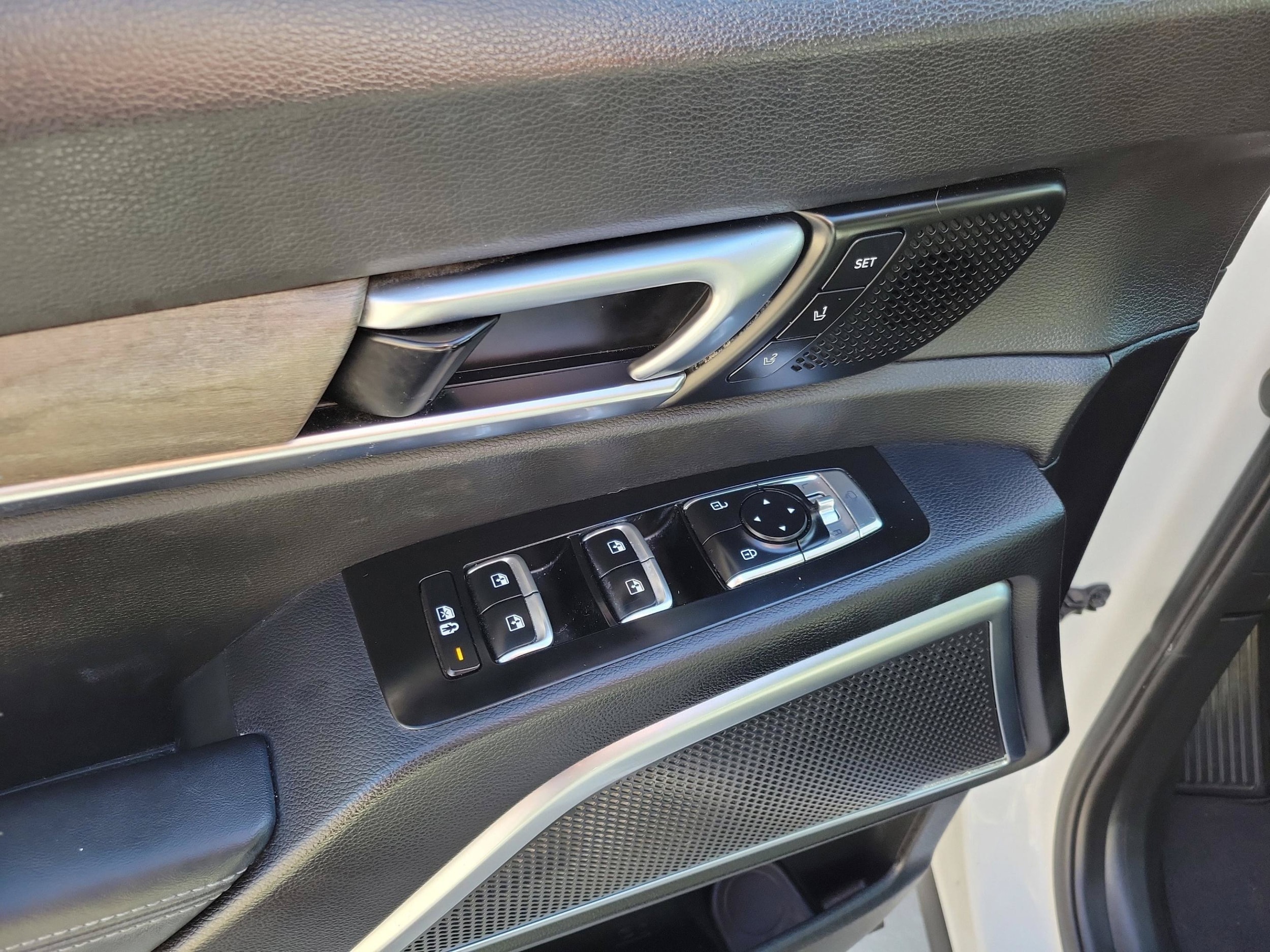 2022 Kia Telluride SX - Photo 30