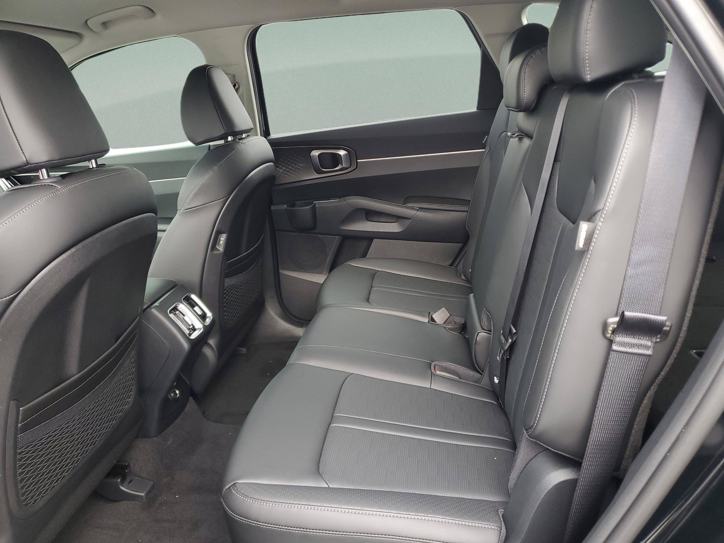 2026 Kia Sorento EX - Photo 10