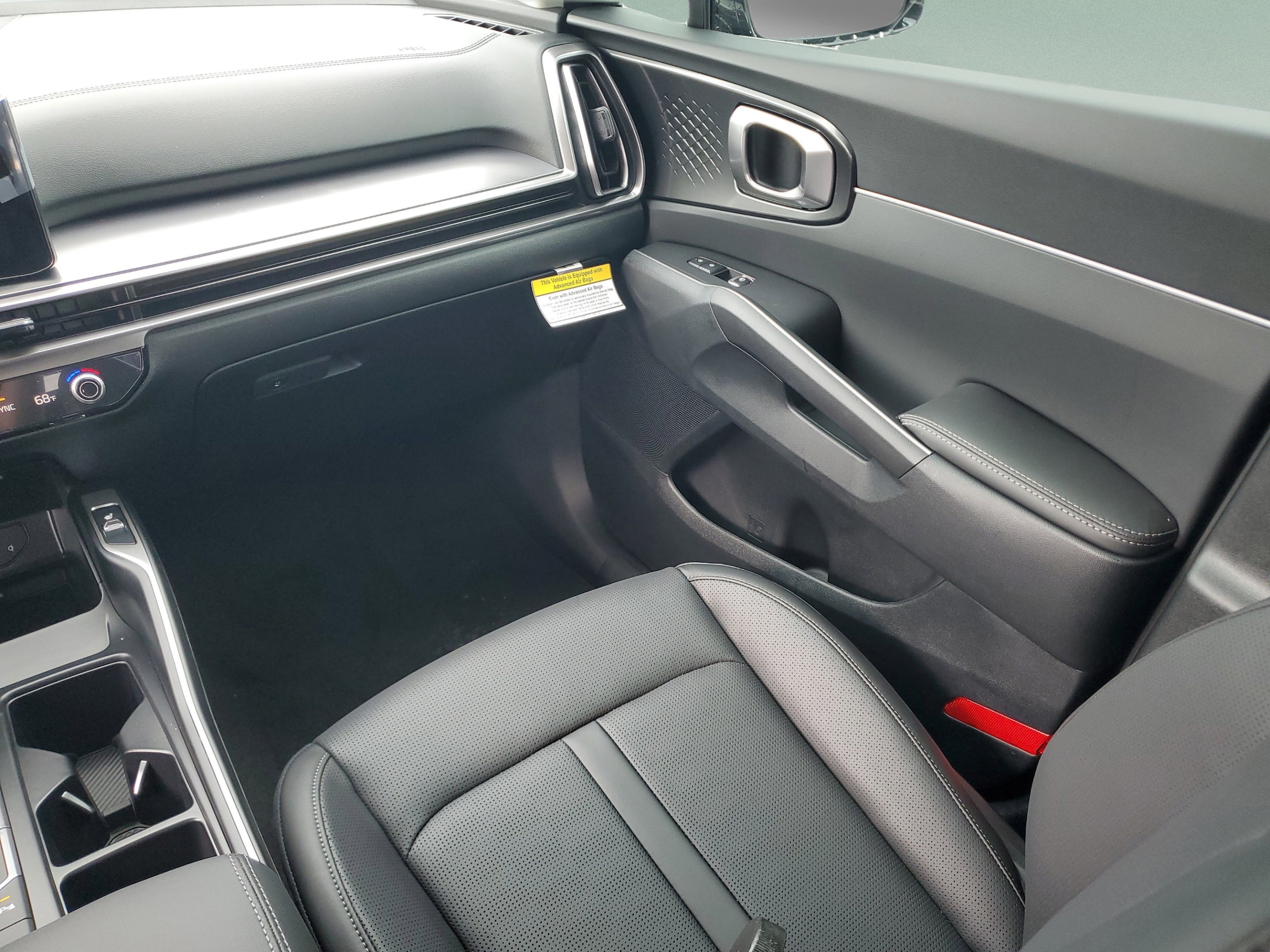 2026 Kia Sorento EX - Photo 16