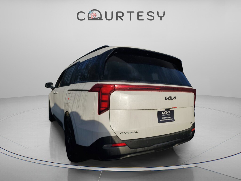New 2026 Kia Carnival Hybrid SX Van Passenger Van