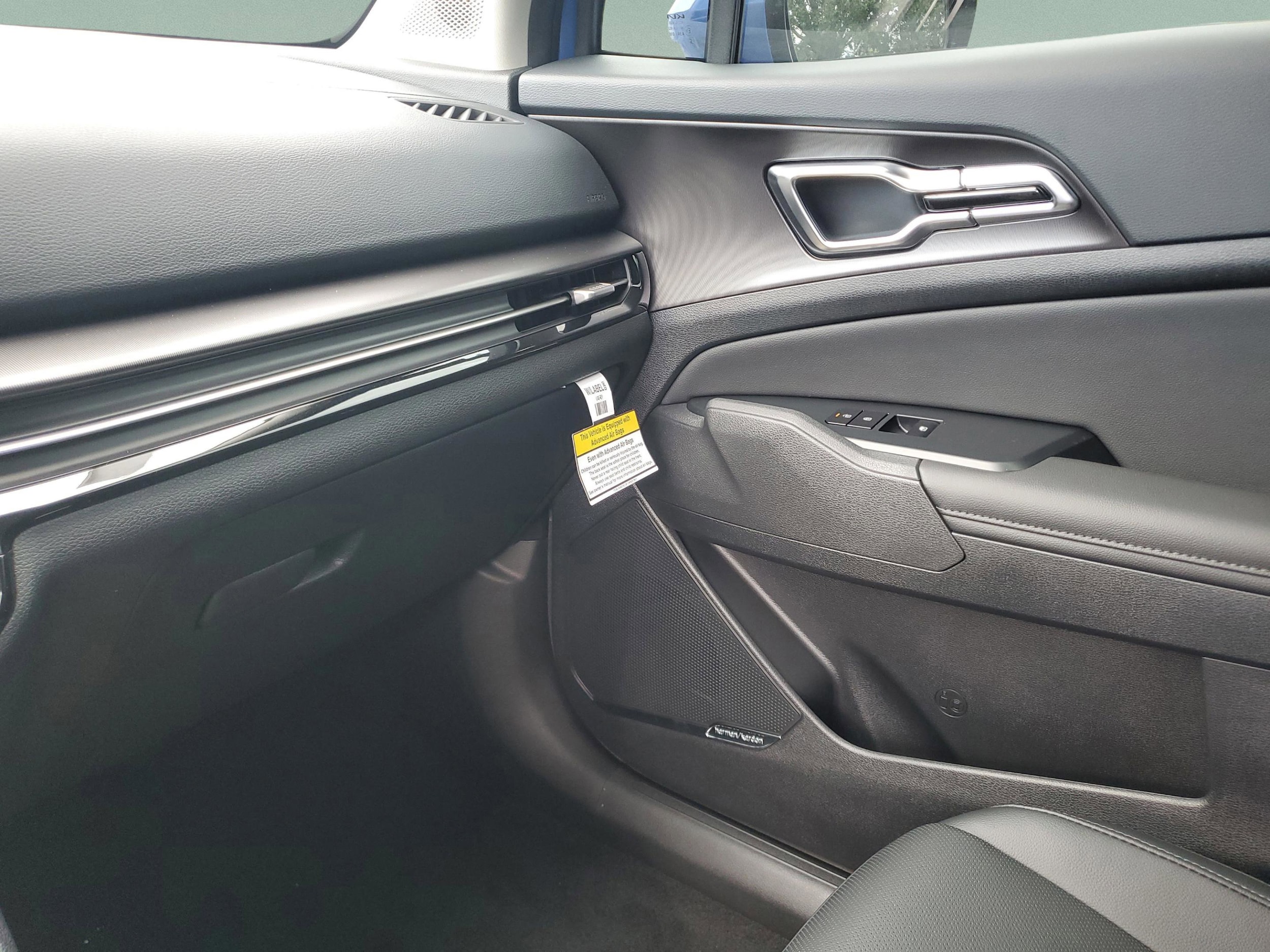 2026 Kia Sportage SX - Photo 20