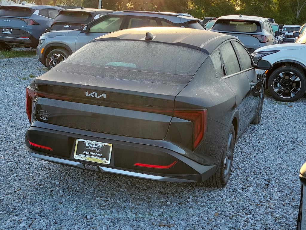 New 2026 Kia K4 LXS Sedan