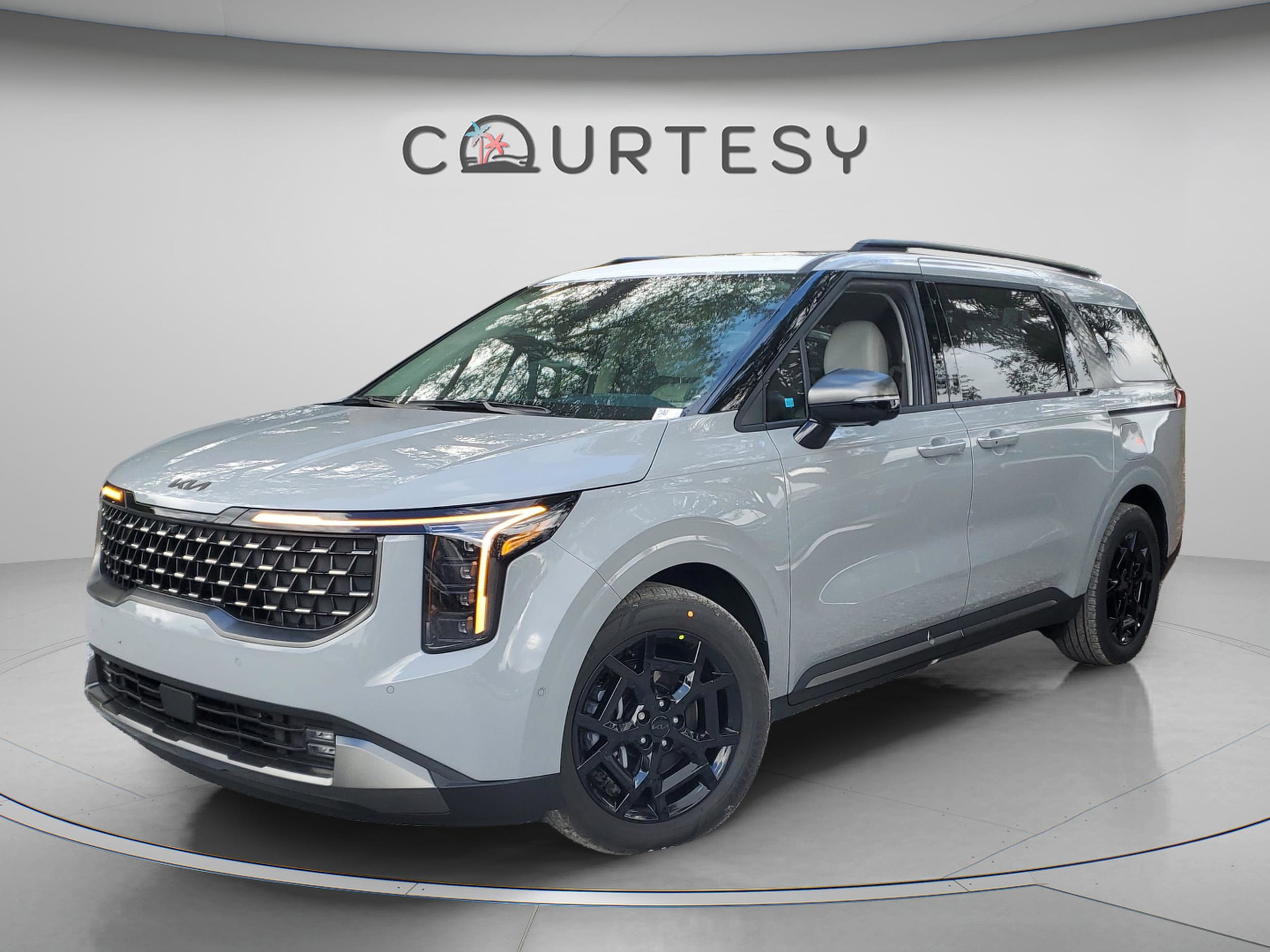 2026 Kia Sedona SX Prestige HEV's photo