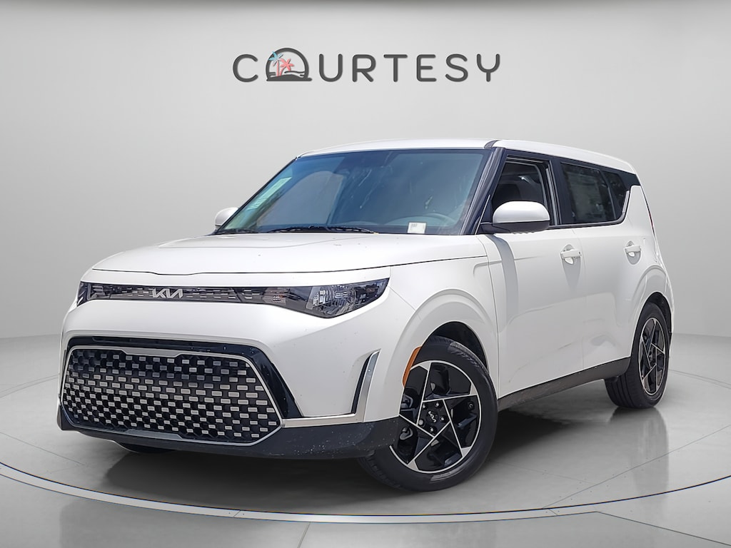 Certified 2025 Kia Soul EX Hatchback