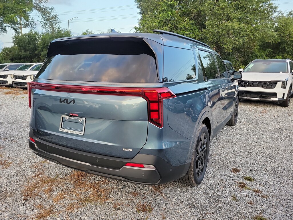 New 2027 Kia Carnival Hybrid SX Van Passenger Van