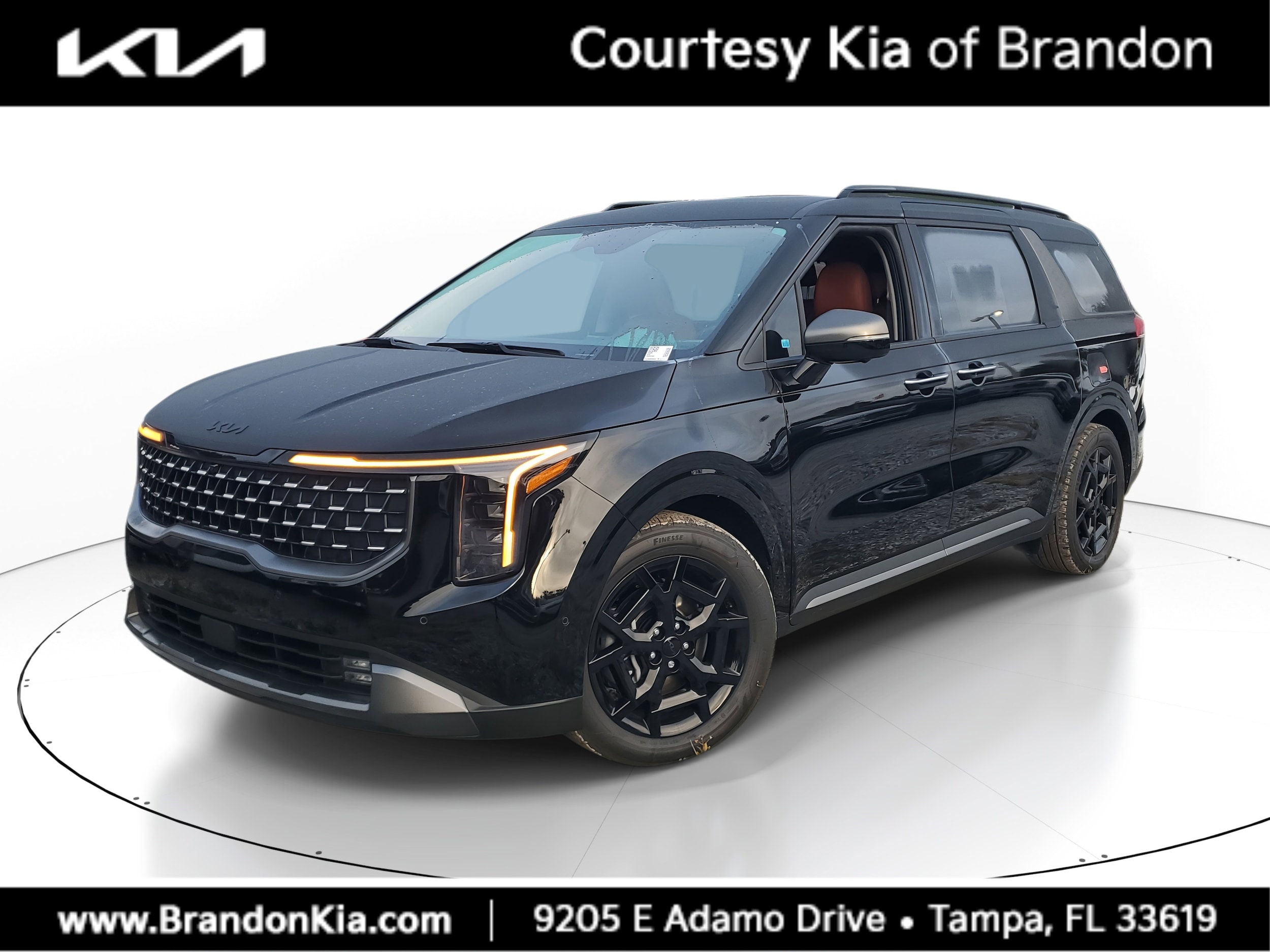 2026 Kia Carnival SX's photo