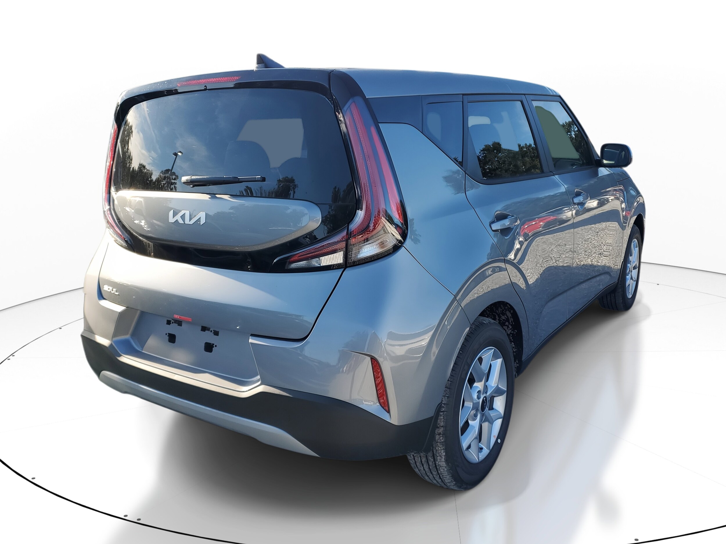 2025 Kia Soul LX photo 3