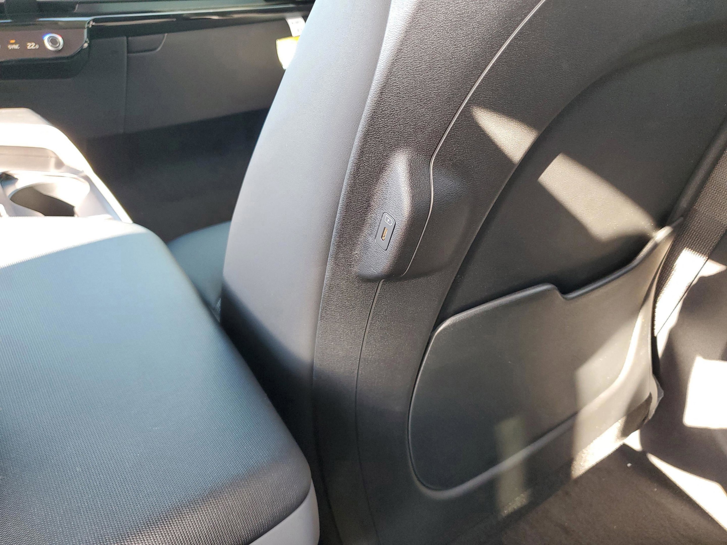 2025 Kia EV6 Light L/R - Photo 23