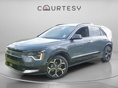 2025 Kia Niro SX Touring SUV