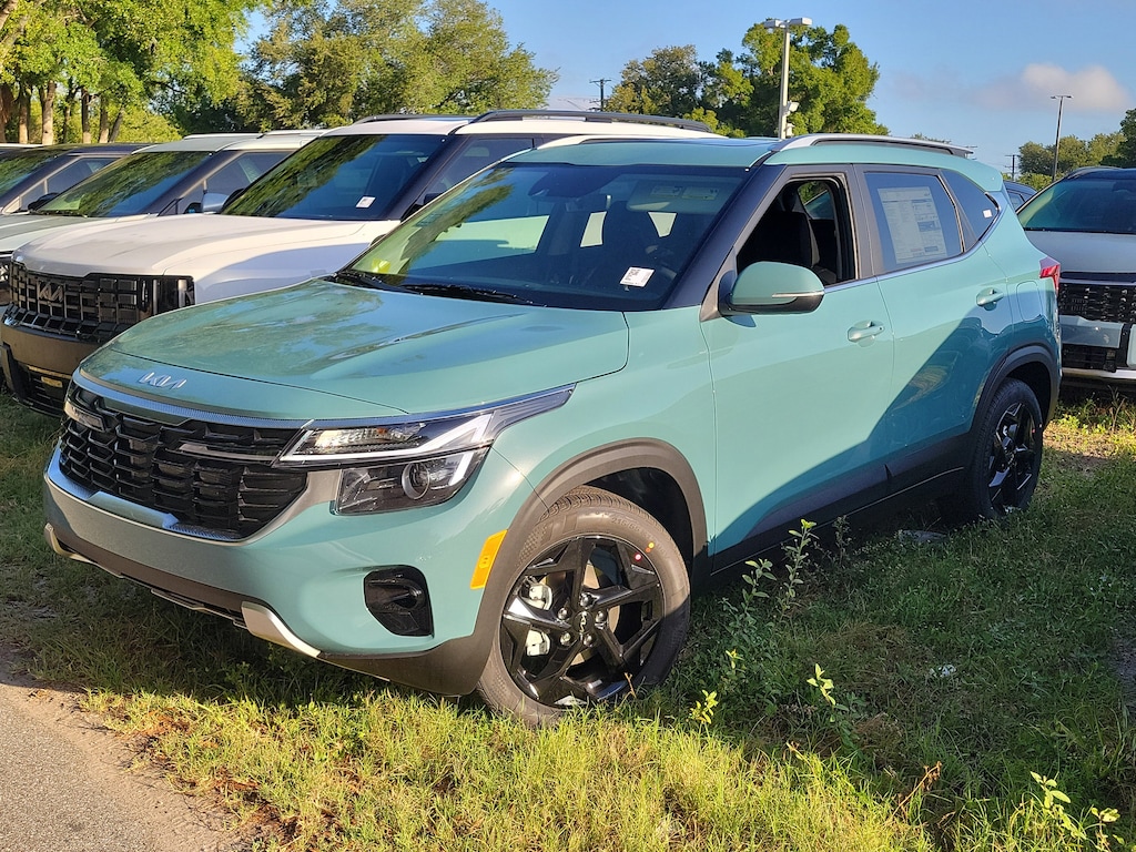 New 2026 Kia Seltos EX SUV