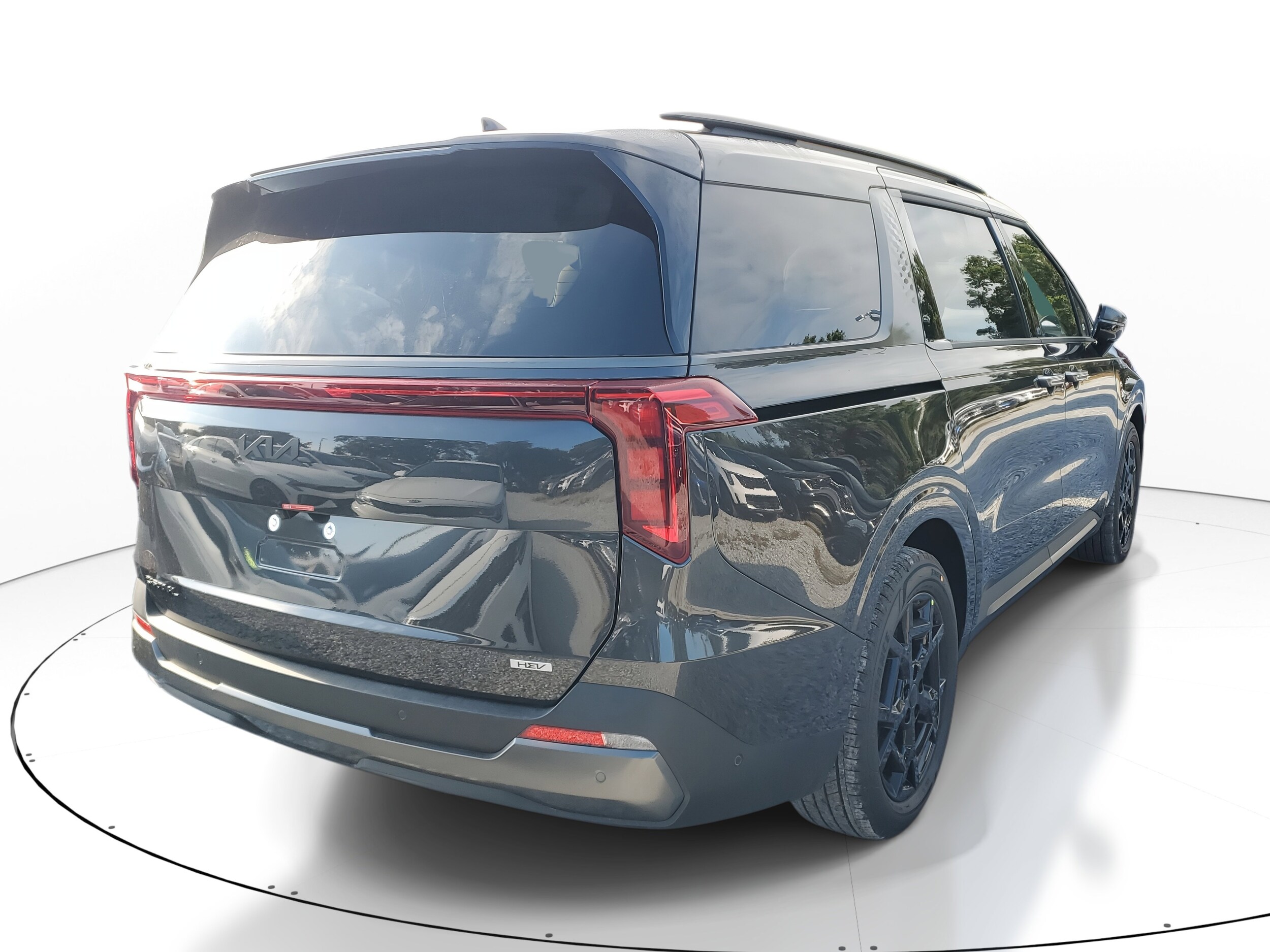 2025 Kia Carnival SX photo 3