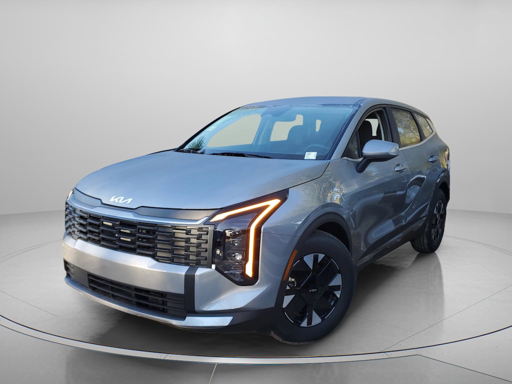 New 2026 Kia Sportage Hybrid LX SUV
