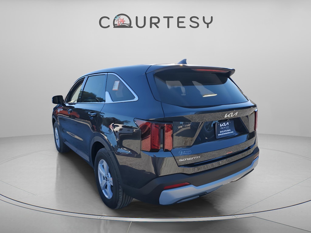 New 2026 Kia Sorento LX SUV