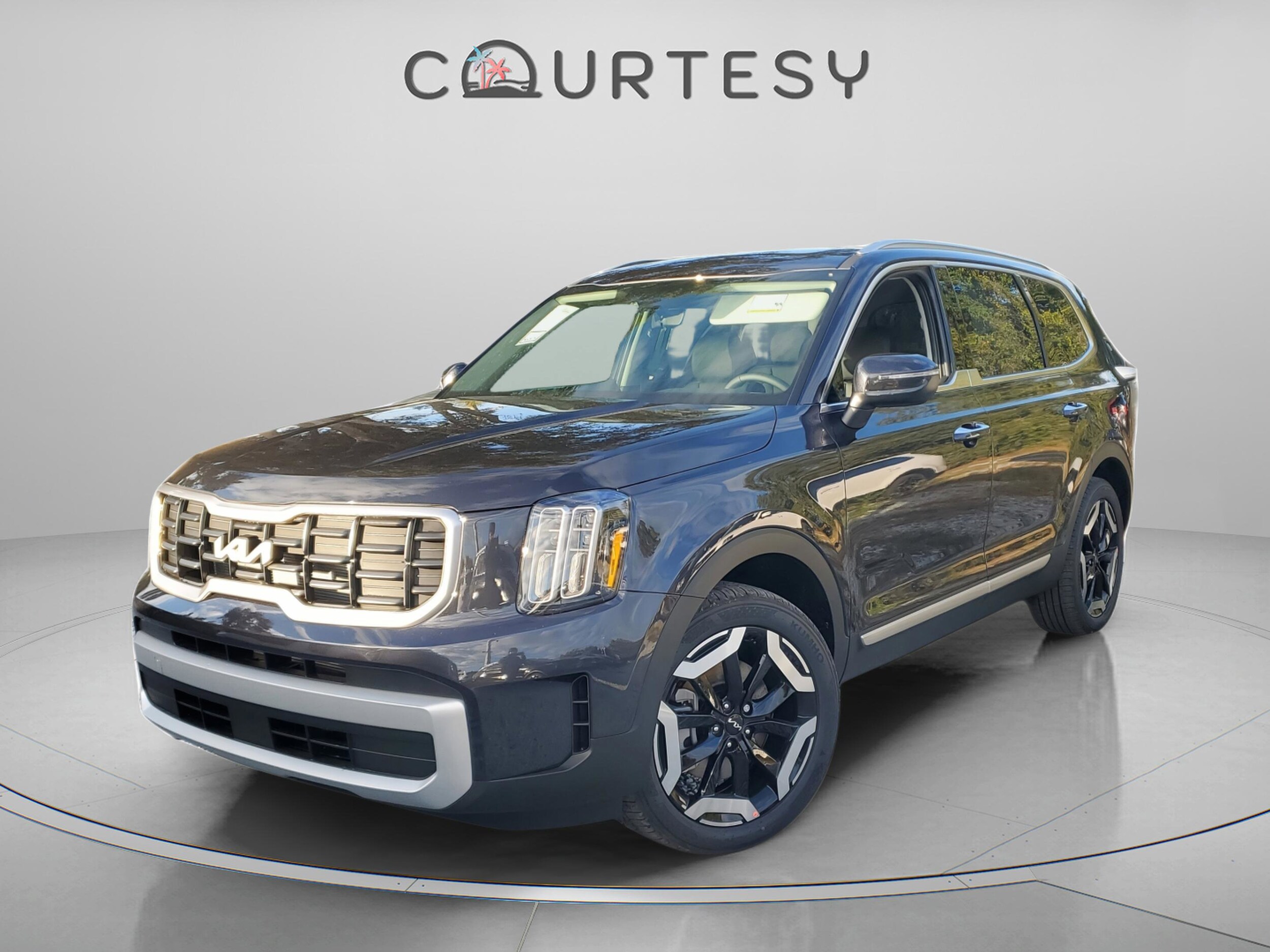 2025 Kia Telluride S's photo