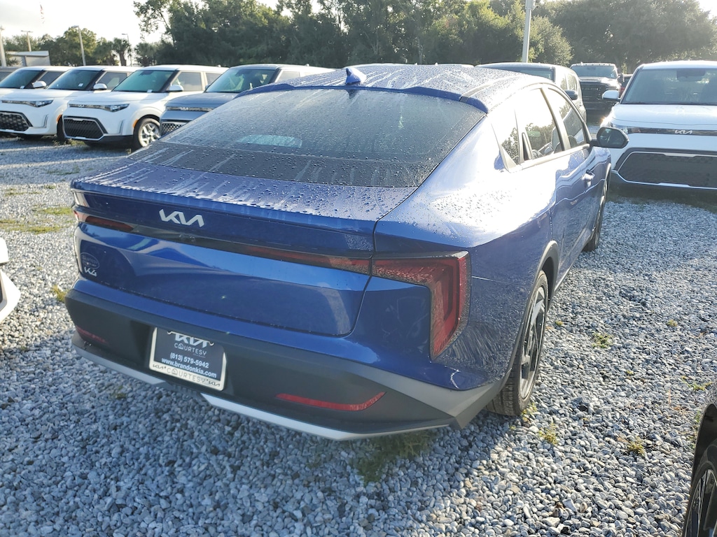 New 2025 Kia K4 EX Sedan