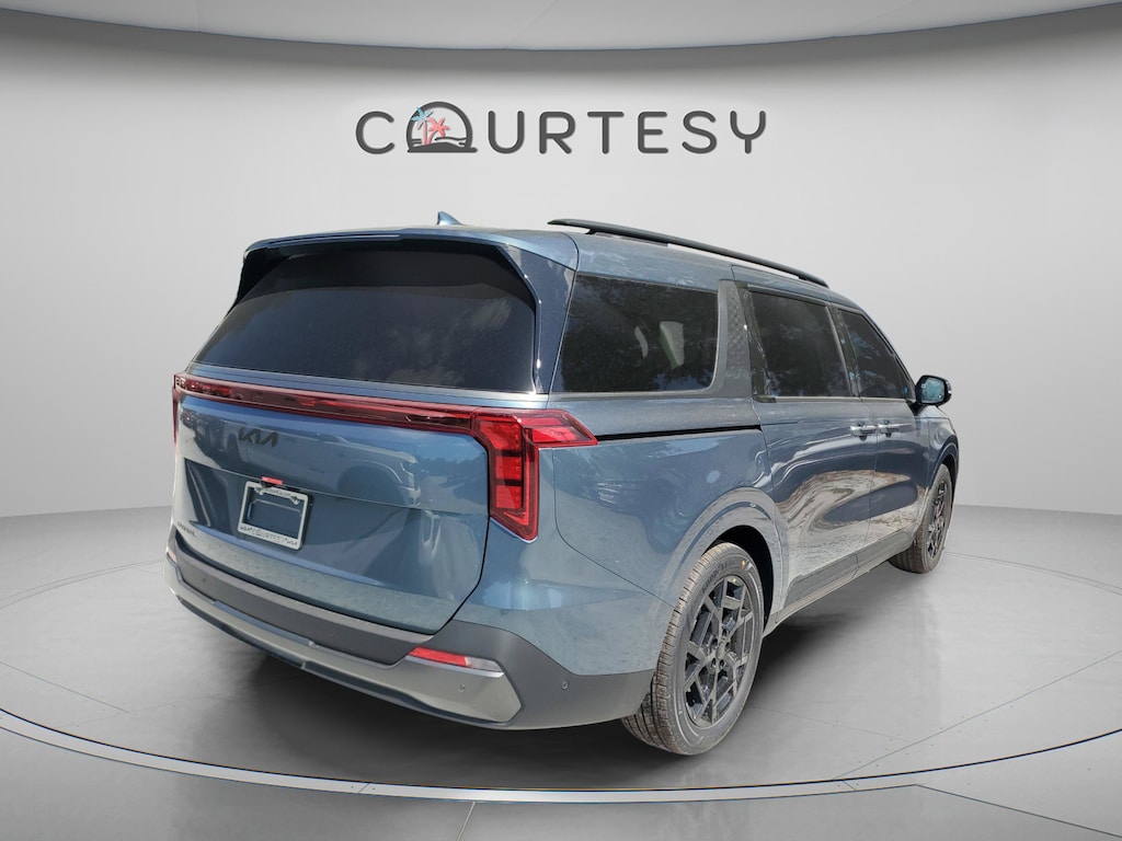 New 2026 Kia Carnival SX Van Passenger Van