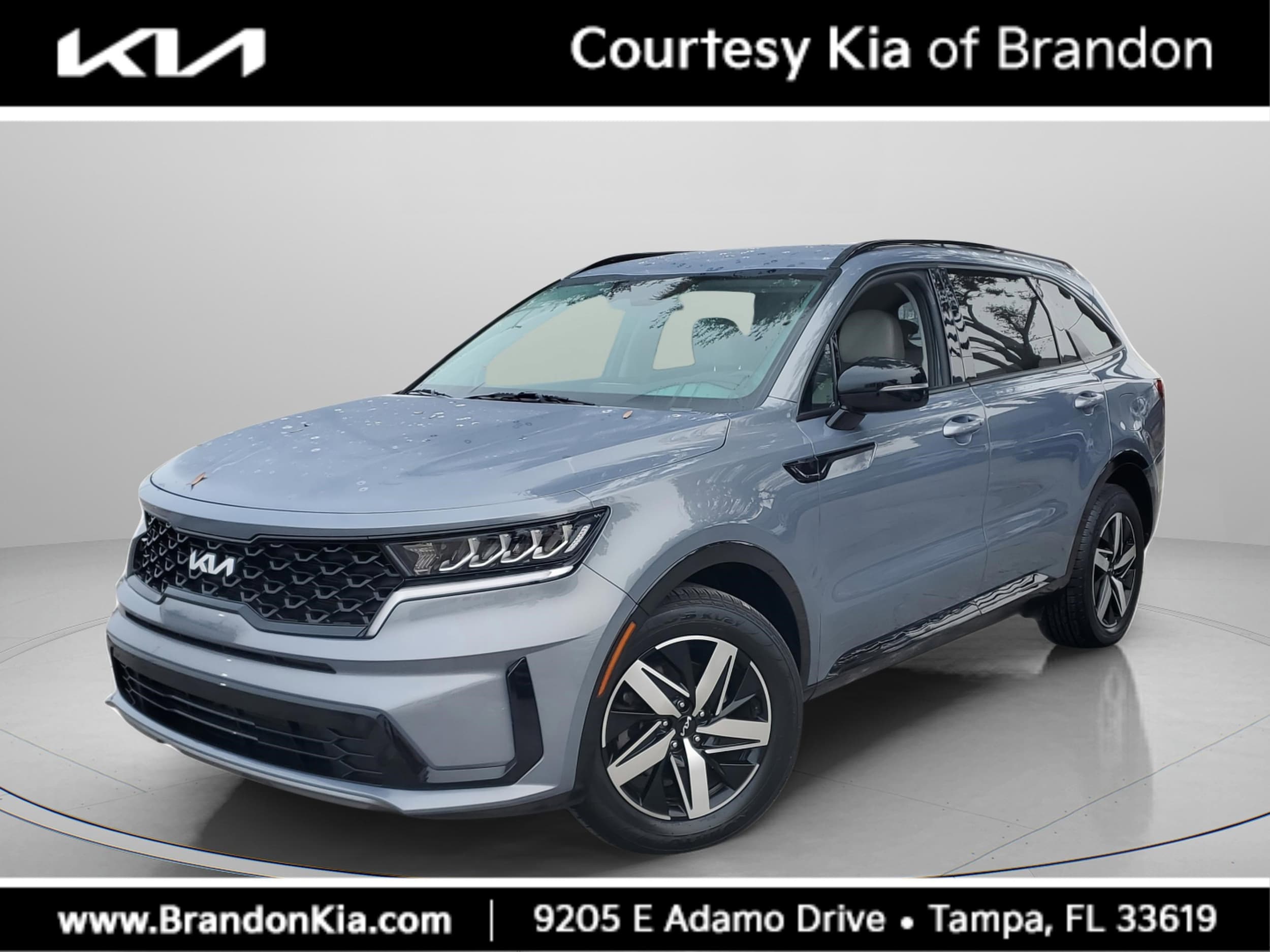 2022 Kia Sorento S's photo