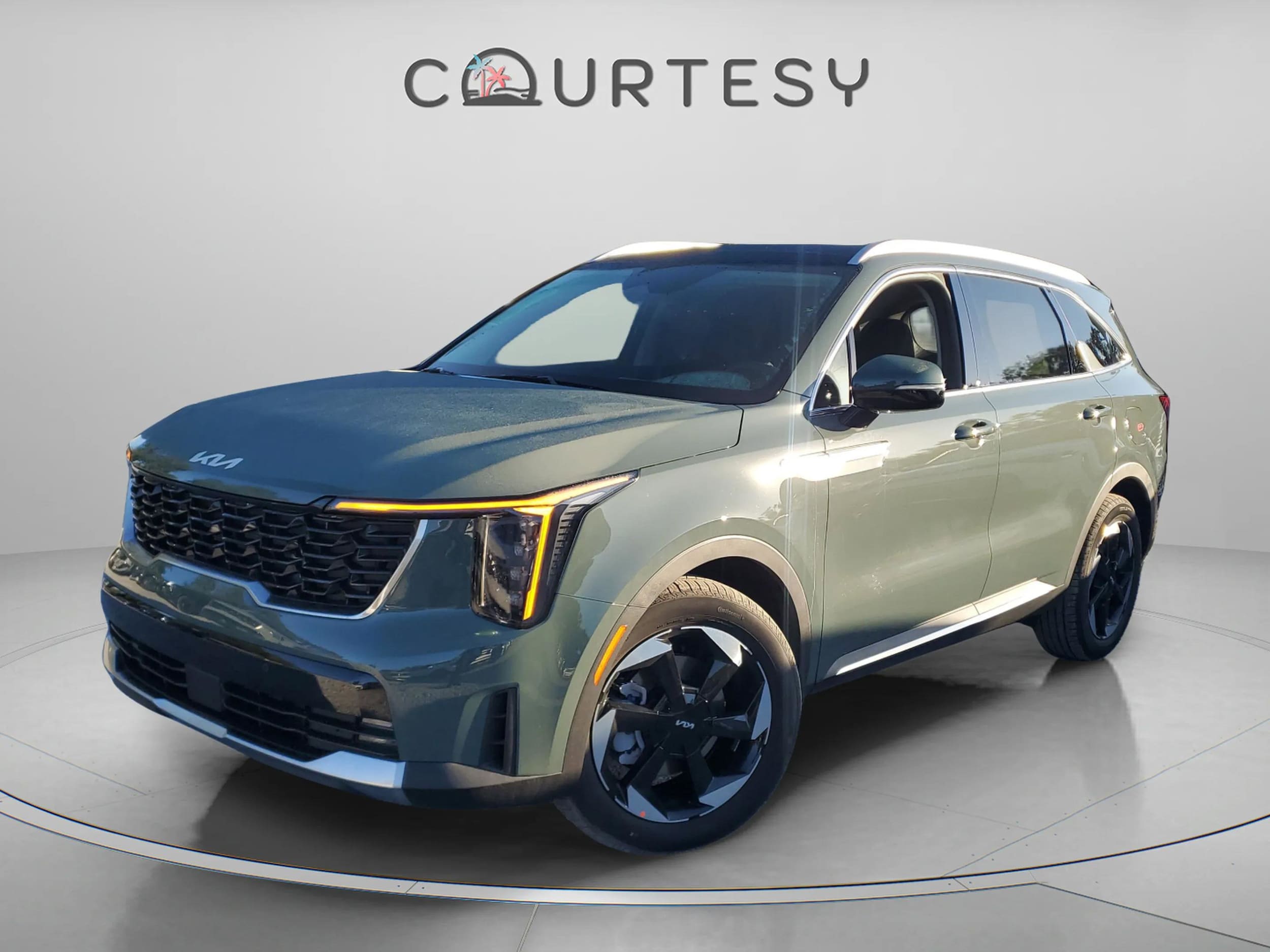 2026 Kia Sorento EX Hybrid's photo