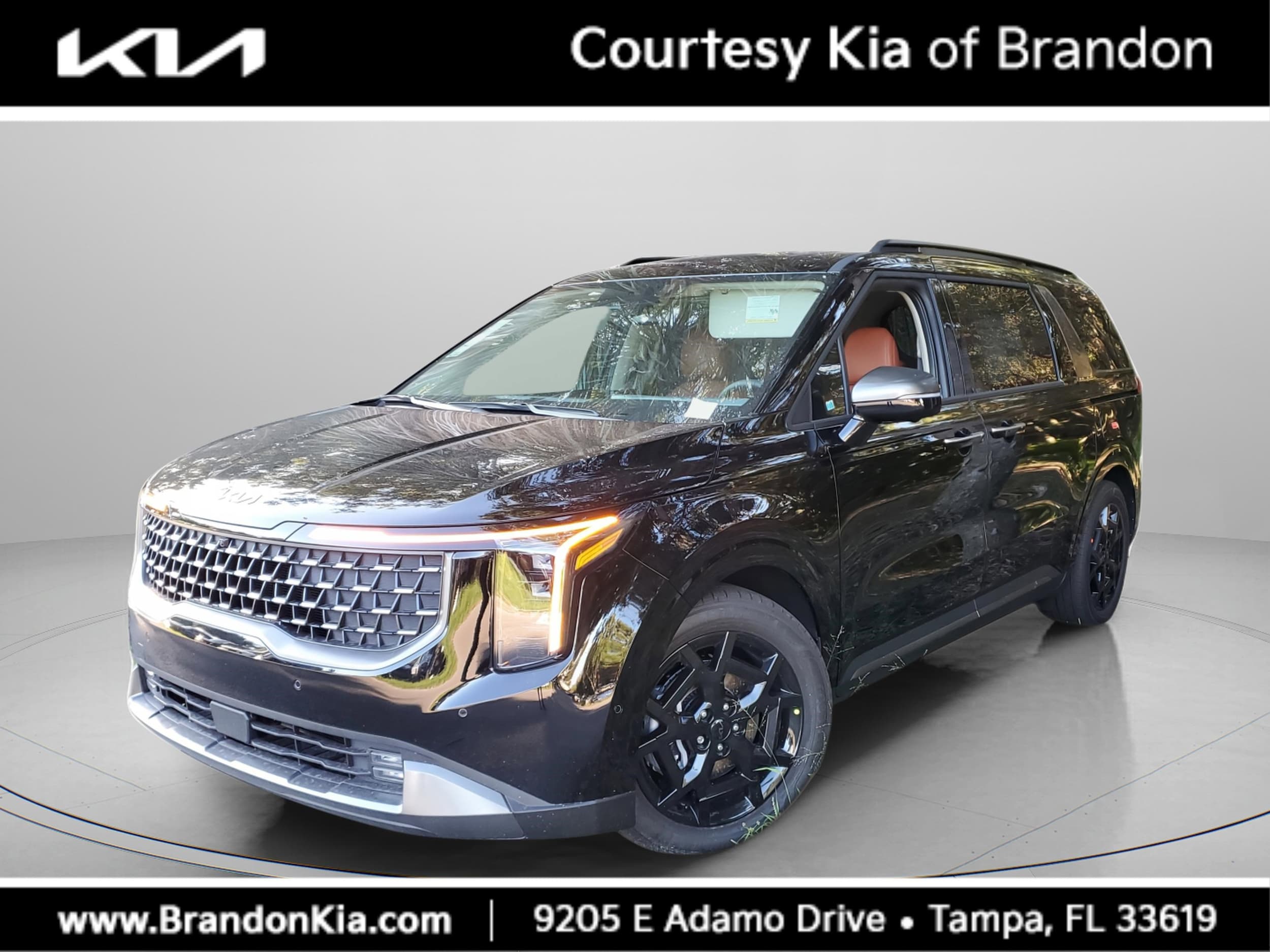 2026 Kia Carnival SX's photo