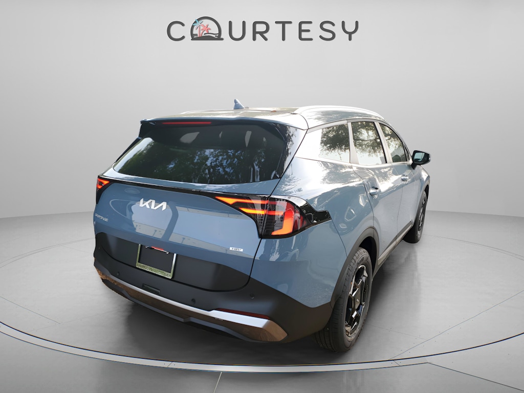 New 2026 Kia Sportage Hybrid EX SUV