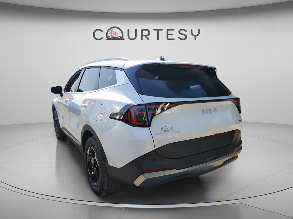 New 2026 Kia Sportage Hybrid EX SUV
