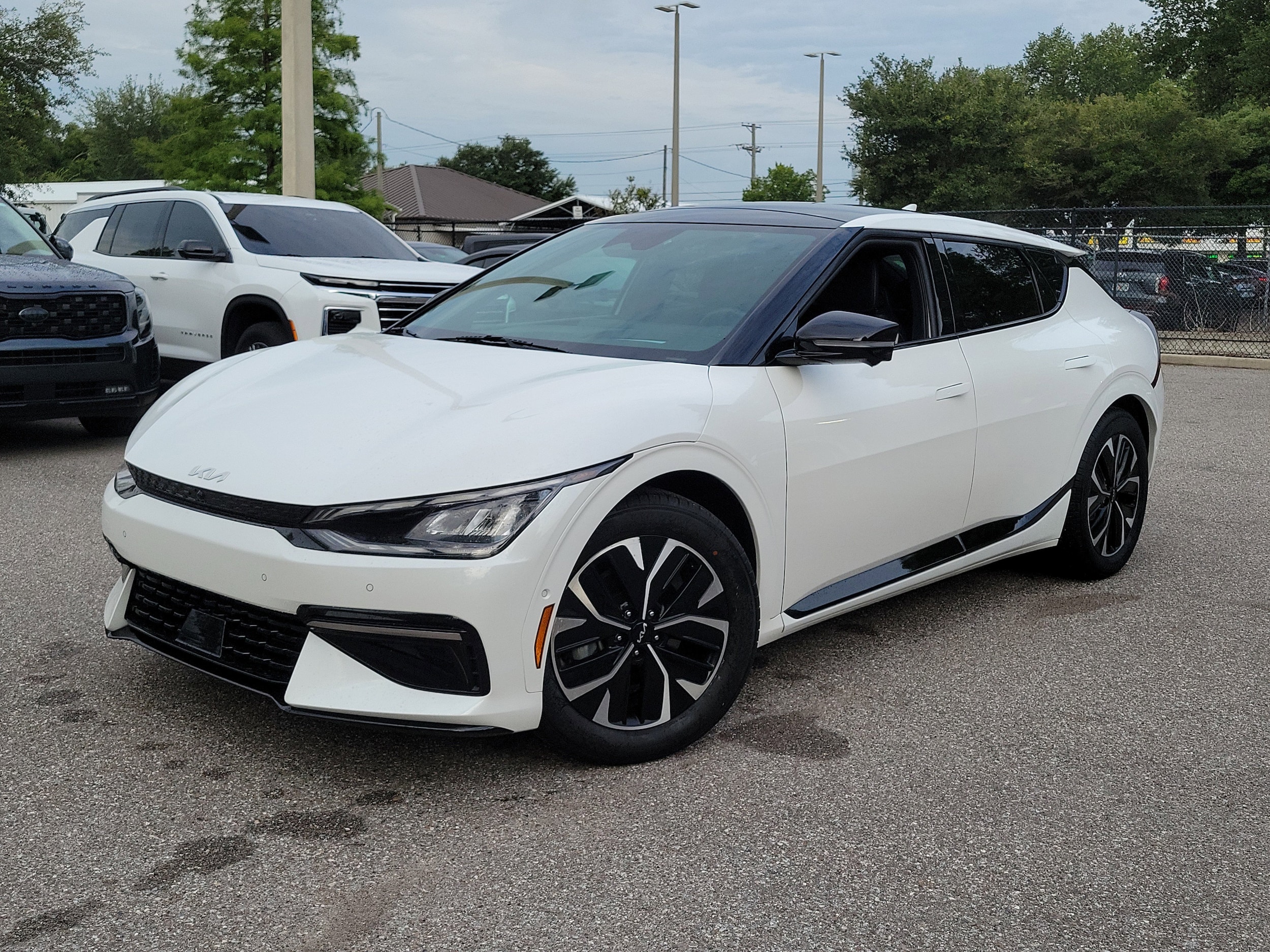 2024 Kia EV6 GT-Line's photo