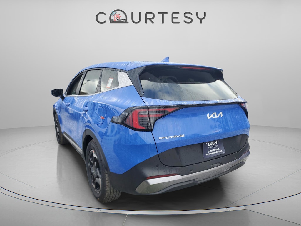 New 2026 Kia Sportage EX SUV
