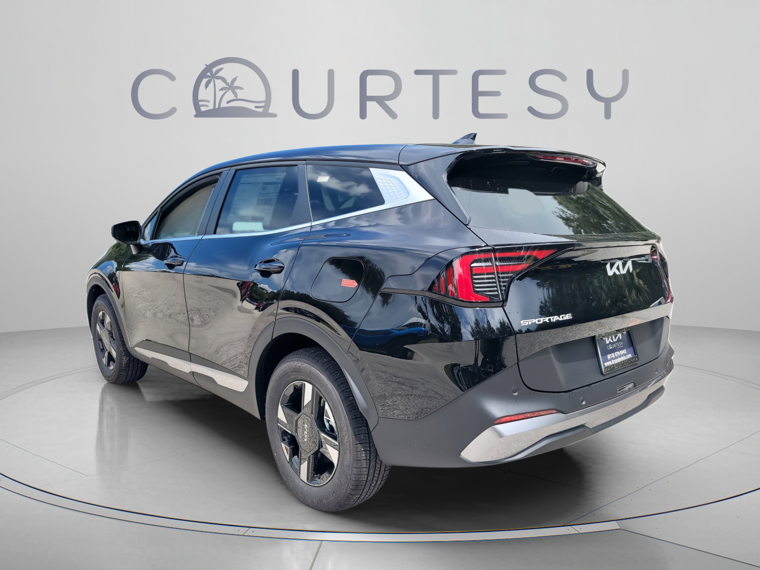 2026 Kia Sportage LX - Photo 4