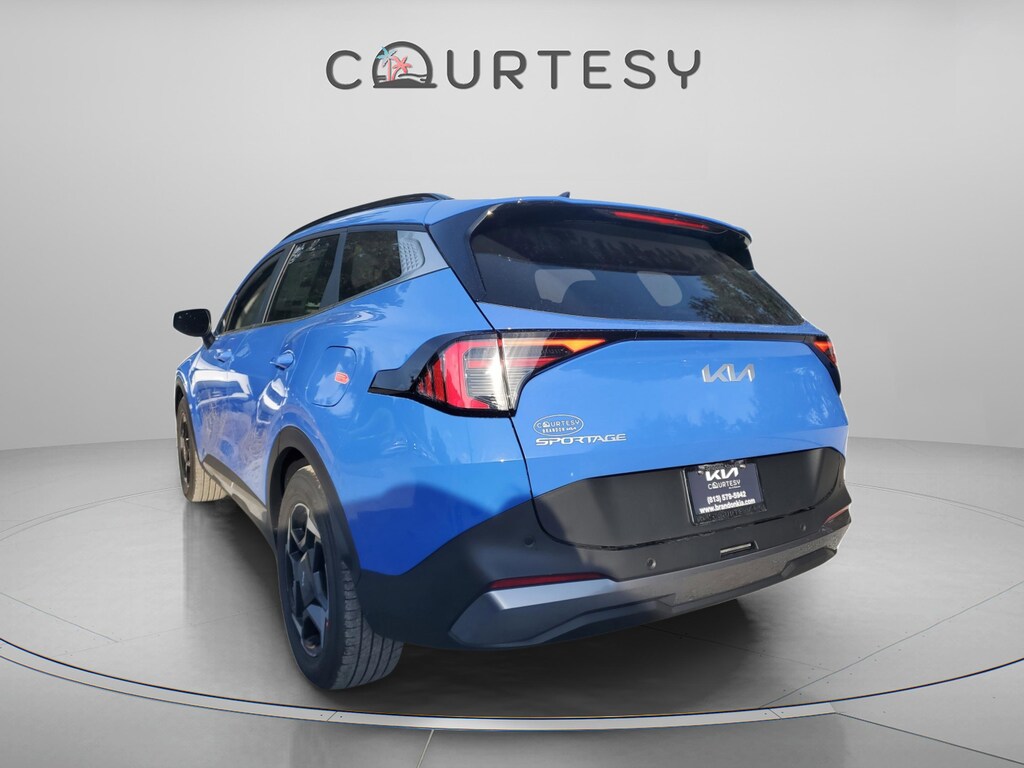New 2026 Kia Sportage EX SUV