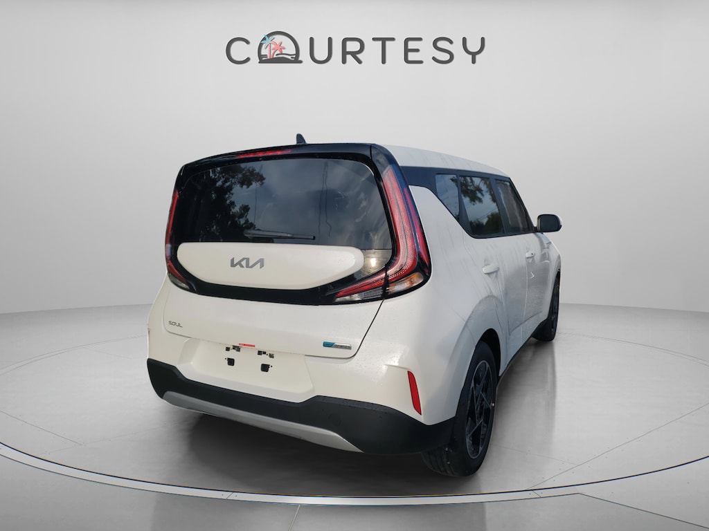 New 2025 Kia Soul EX Hatchback