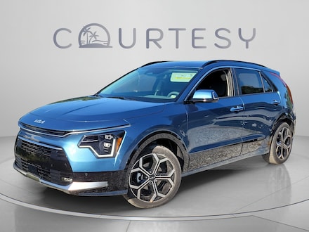 2026 Kia Niro SX Touring SUV