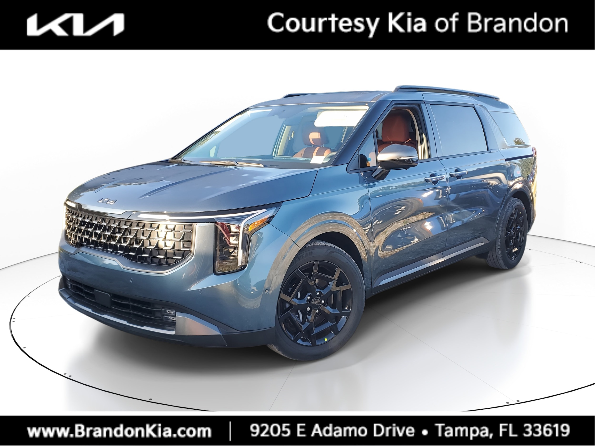 2026 Kia Carnival SX's photo