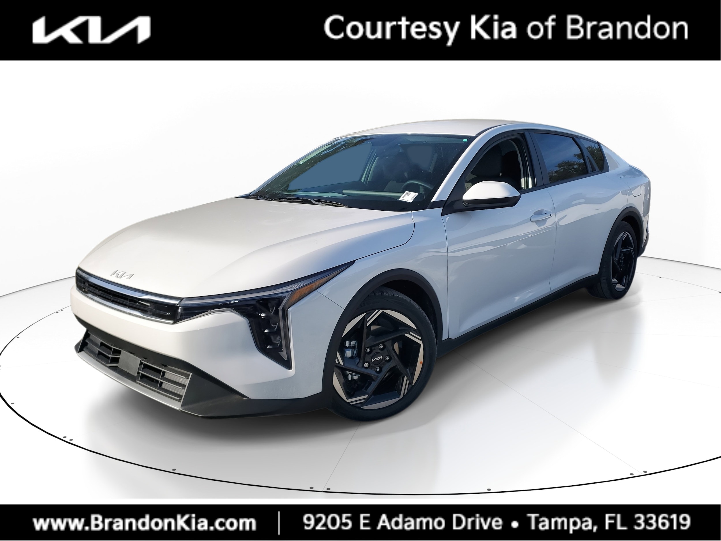 2025 Kia K4 EX's photo