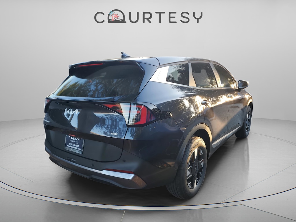 New 2026 Kia Sportage LX SUV