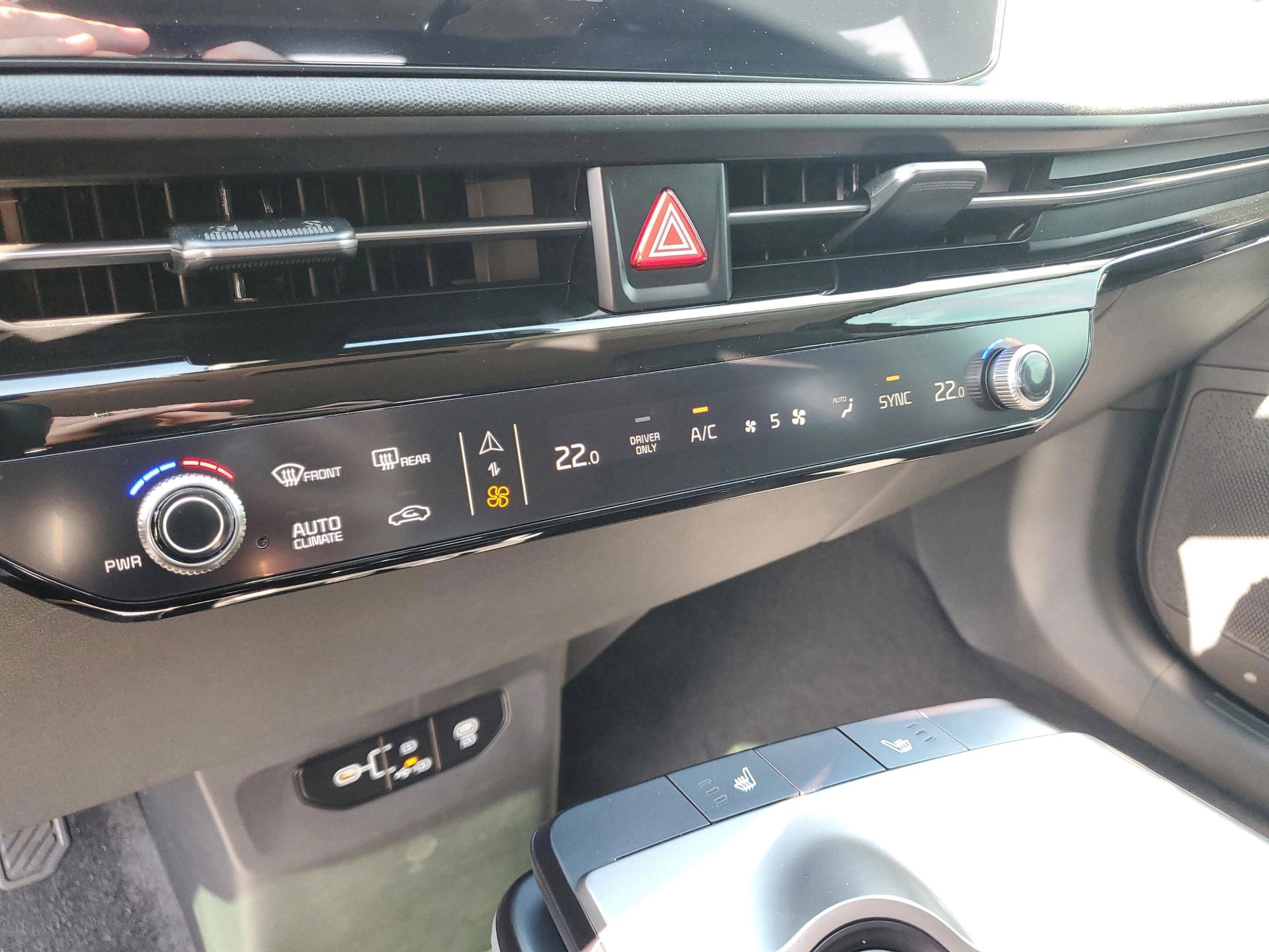 2025 Kia EV6 Light L/R - Photo 10