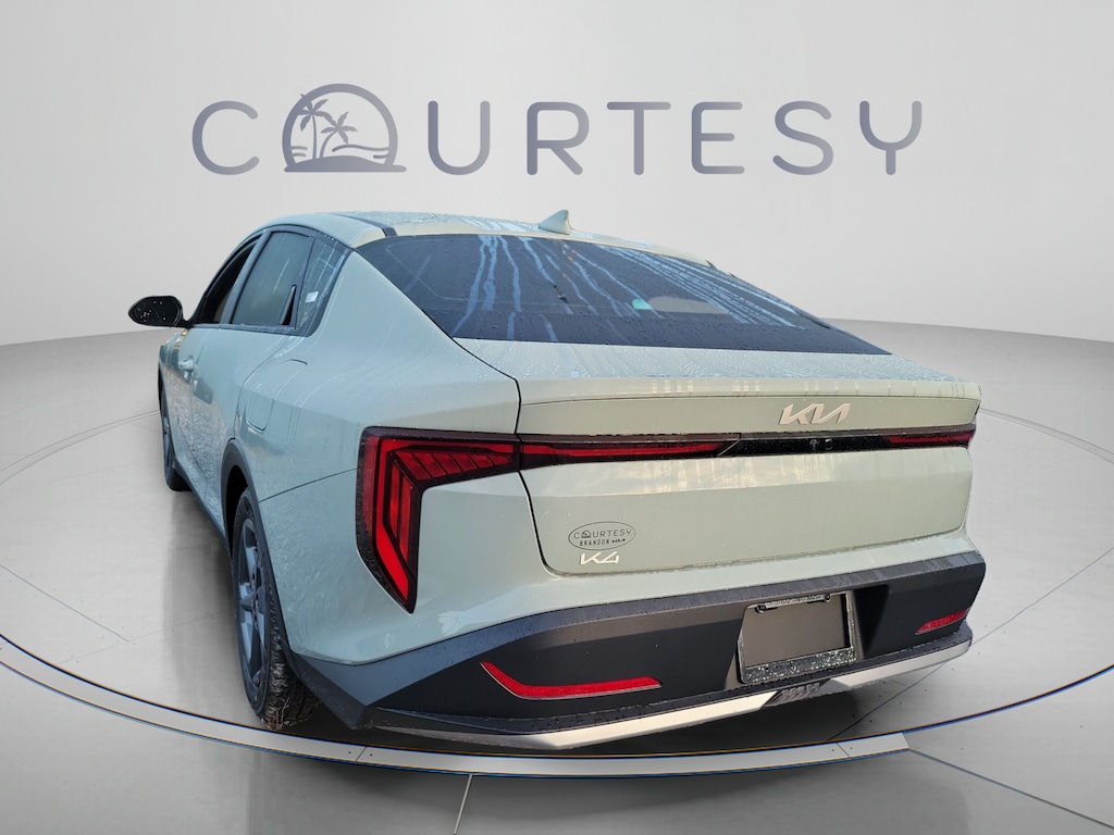 New 2026 Kia K4 LXS Sedan