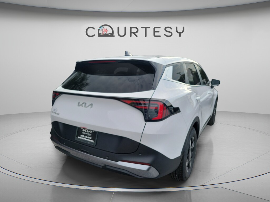 New 2026 Kia Sportage LX SUV